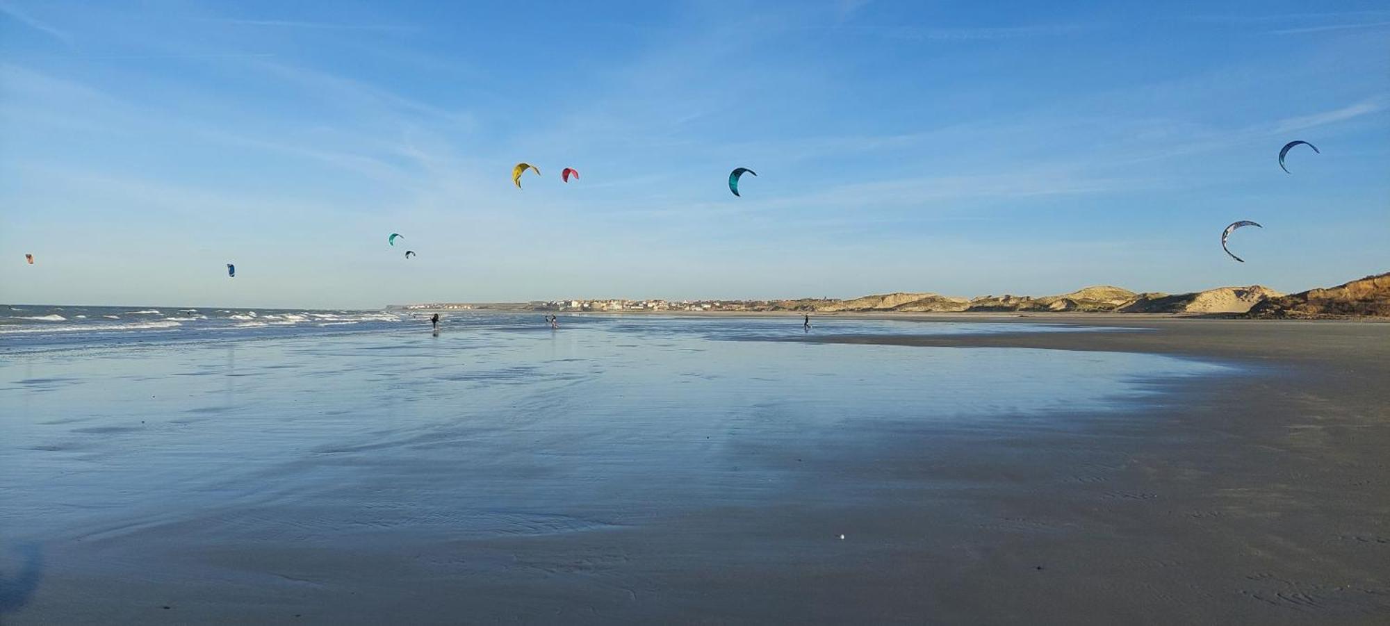 Le 246 - Duplex Face A La Mer Pour 4 Personnes, Wifi, Tv Full Sat, Parking Wimereux Exteriör bild